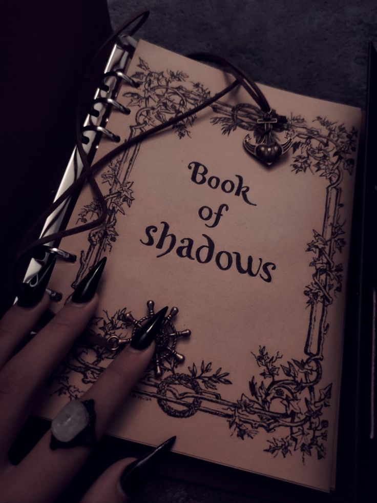 Niara's ULTIMATE Spell Book